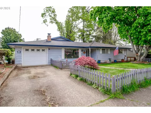3384 6th Ave S, Salem, OR 97302