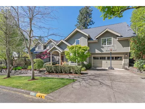1025 E 21st Ave, Eugene, OR 97405