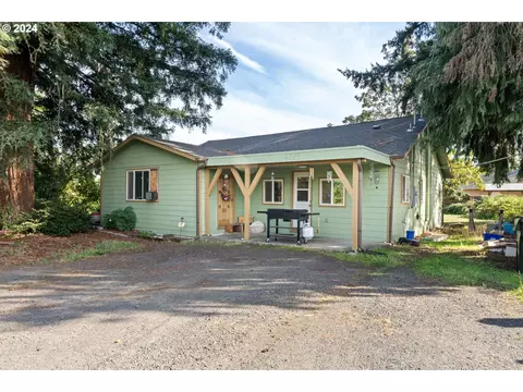 4033 Camellia St, Springfield, OR 97478