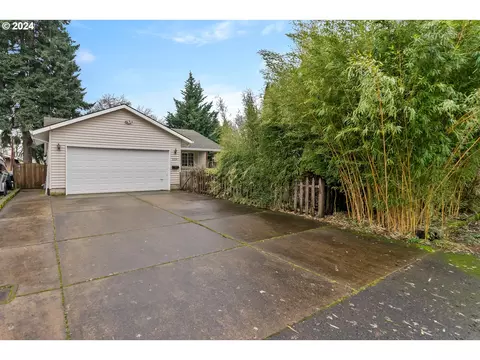 2324 13th Ave, Forest Grove, OR 97116