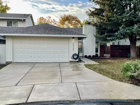 12985 SW Hawks Beard St, Portland, OR 97223