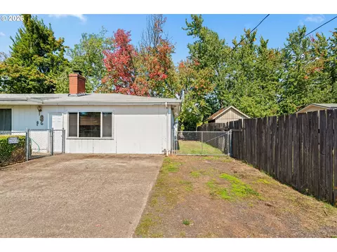 Exterior - 298 51st St, Springfield, OR 97478 photo 5 of 6