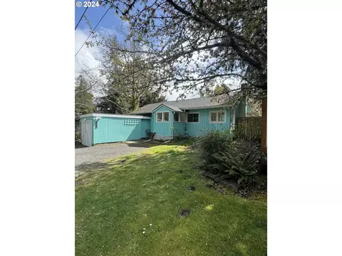 725 E St, Gearhart, OR 97138