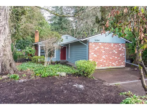 16184 Lake Forest Blvd, Lake Oswego, OR 97035