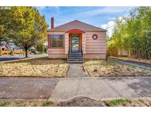 4510 SE 70th Ave, Portland, OR 97206