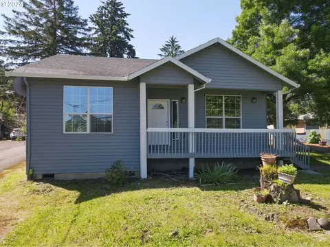 11024 NE Beech St, Portland, OR 97220