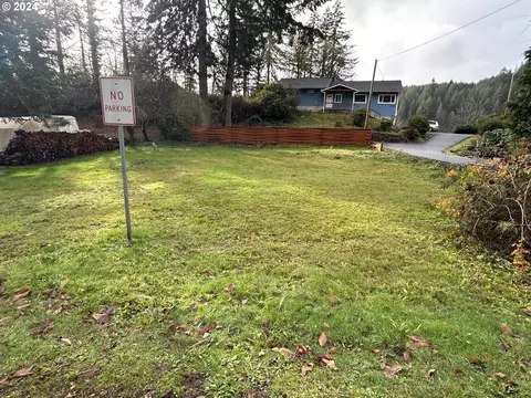 10887 E Mapleton Rd, Mapleton, OR 97453 photo 4