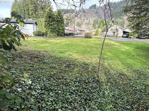 10887 E Mapleton Rd, Mapleton, OR 97453 photo 6