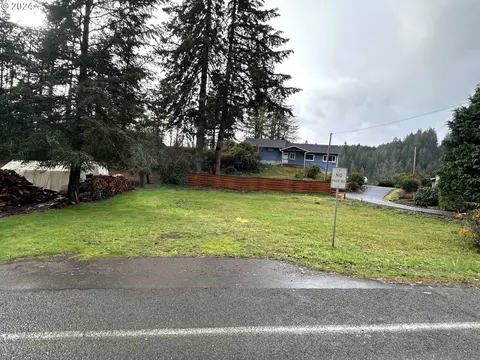 10887 E Mapleton Rd, Mapleton, OR 97453 photo 3