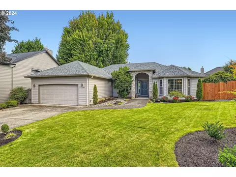 11305 NE 35th Ave, Vancouver, WA 98686
