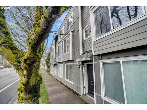 17195 SW Baseline Rd, Beaverton, OR 97006