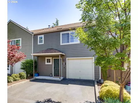7141 SW Sagert St #102, Tualatin, OR 97062