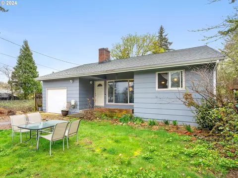 7962 SE Otty St, Milwaukie, OR 97222