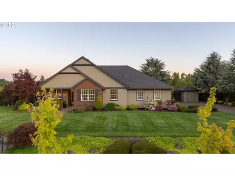 2200 SW Homer Ross Loop, Mcminnville, OR 97128