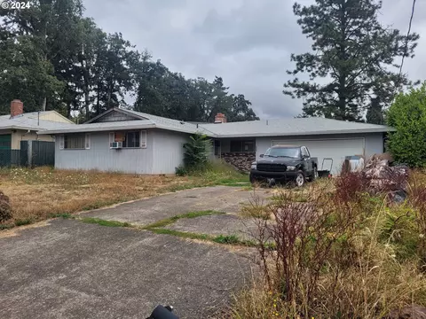 955 Donna Lynn Way, Gladstone, OR 97027