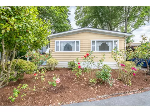 1905 Waverly Dr SE #69, Albany, OR 97322