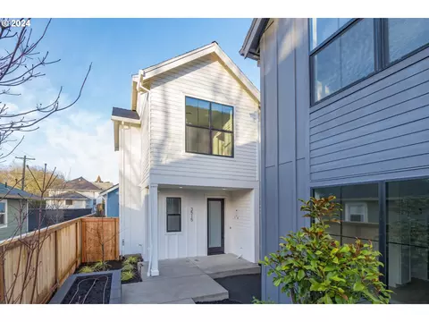 3515 NE 11th Ave, Portland, OR 97212