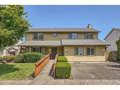 11910 NE 46th St, Vancouver, WA 98682