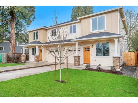 885 N Sumner St, Portland, OR 97217