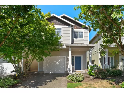 173 SE 44th Way, Hillsboro, OR 97123