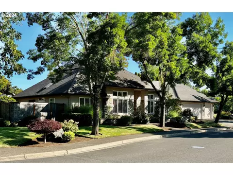 3395 Saint Thomas St, Eugene, OR 97408