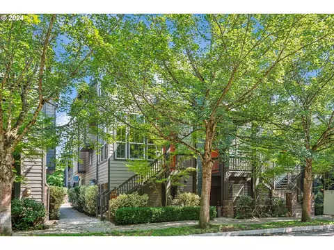 8814 SE 12th Ave, Portland, OR 97202