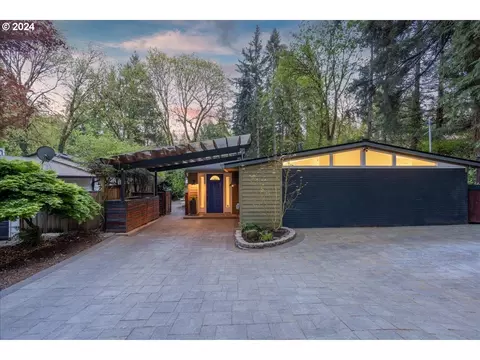 4610 Lamont Way, Lake Oswego, OR 97035