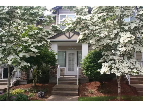 15474 SW Mallard Dr #103, Beaverton, OR 97007