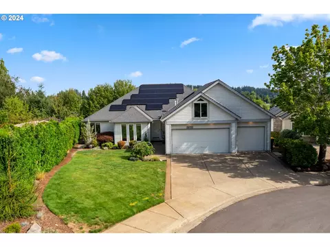 16733 SW Nafus Ln, Beaverton, OR 97007