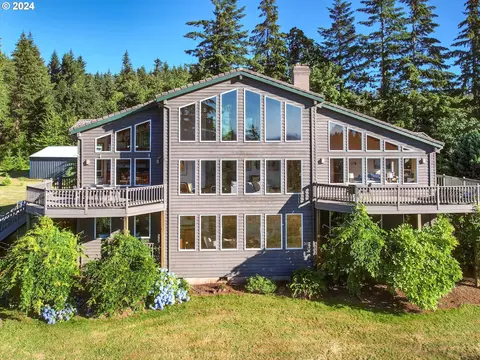 15244 S Forsythe Rd, Oregon City, OR 97045