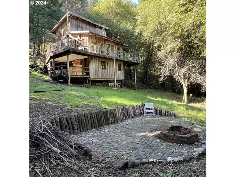 97031 Jerrys Flat Rd, Gold Beach, OR 97444