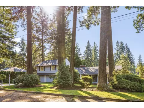 6236 SW Wayzata Ct, Lake Oswego, OR 97035