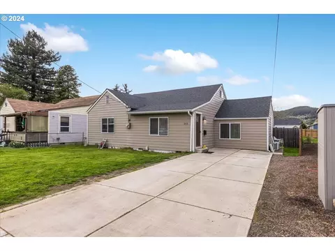 543 NW Yamhill St, Sheridan, OR 97378