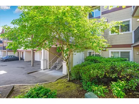 730 NW 185th Ave # 205, Beaverton, OR 97006