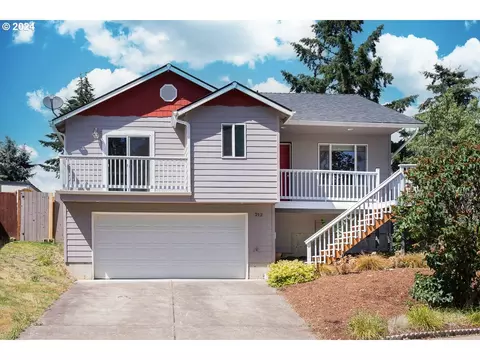 212 SW Harder Ave, Dallas, OR 97338
