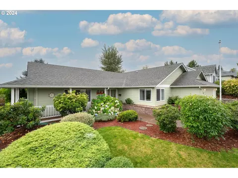 513 NW Gavin Dr, Dallas, OR 97338