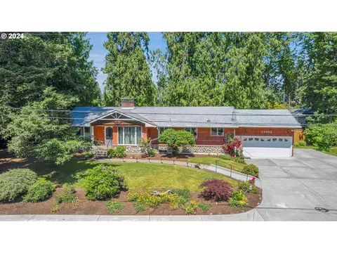 17355 SE Walta Vista Dr, Milwaukie, OR 97267