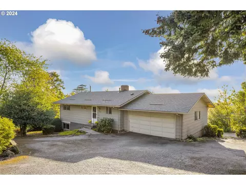 10521 SE 92nd Ave, Happy Valley, OR 97086