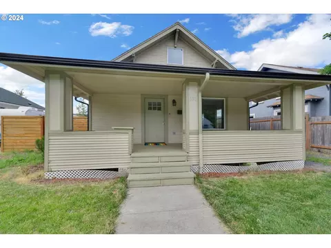 830 G St, Springfield, OR 97477