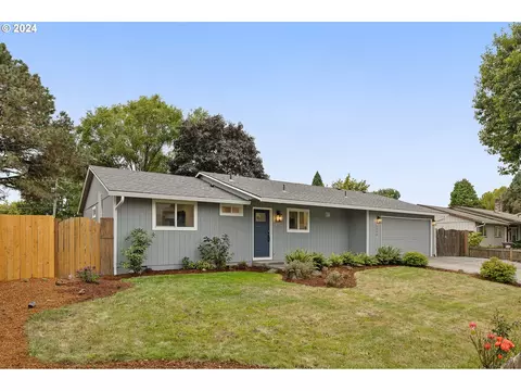 1988 NE Thomas St, Hillsboro, OR 97124