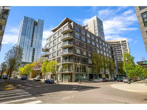 1255 NW 9th Ave #118, Portland, OR 97209