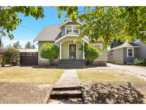 460 24th St, Salem, OR 97301