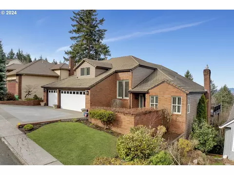 7925 SE 140th Dr, Portland, OR 97236