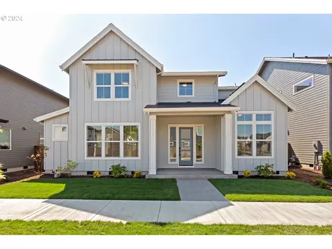 27443 SW Willow Creek Dr, Wilsonville, OR 97070