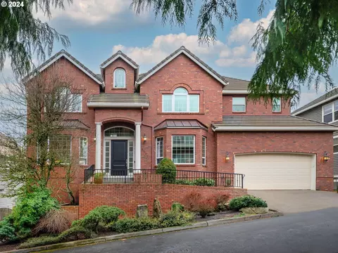 4033 NW Lewis Ln, Portland, OR 97229