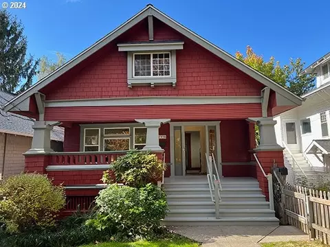 1415 SE 53rd Ave, Portland, OR 97215