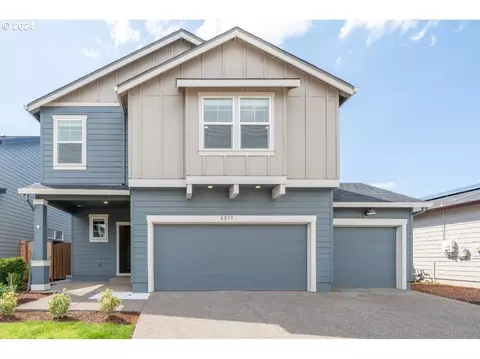 2277 Ben Brown Dr, Woodburn, OR 97071
