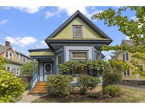 111 NE Graham St, Portland, OR 97212