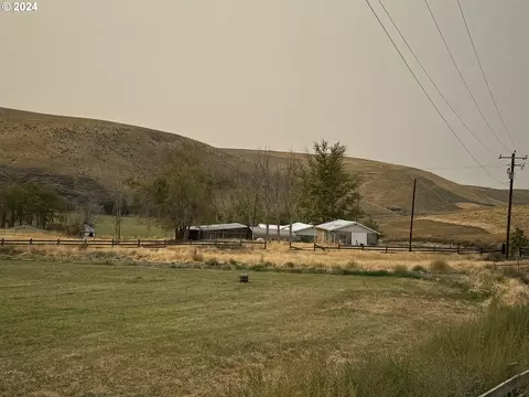 66350 Upper Rock Creek Rd, Arlington, OR 97812