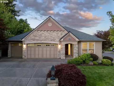 2721 Ridge Ln, West Linn, OR 97068